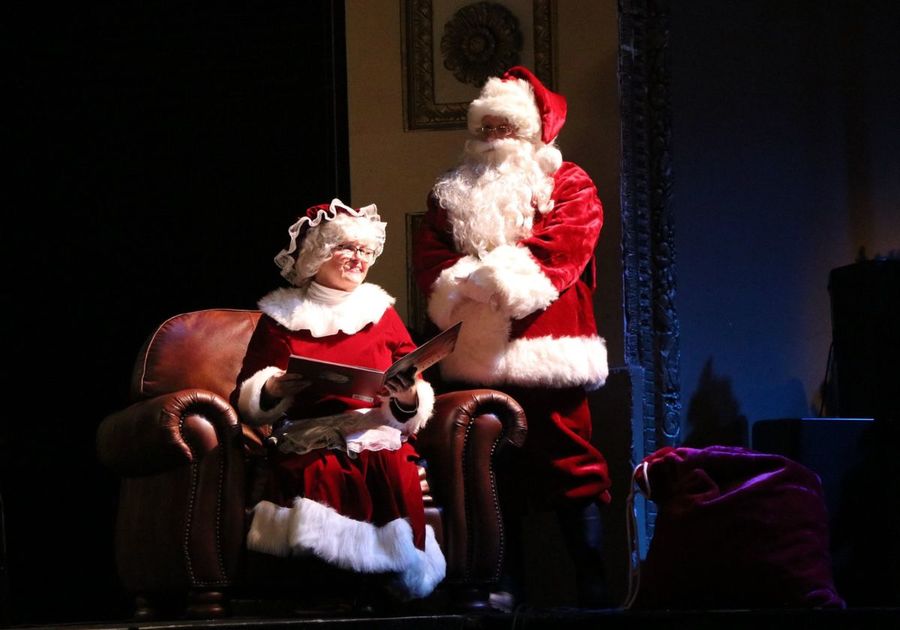 Santa and Mrs. Claus at the Forum Theatre in Binghamton NY