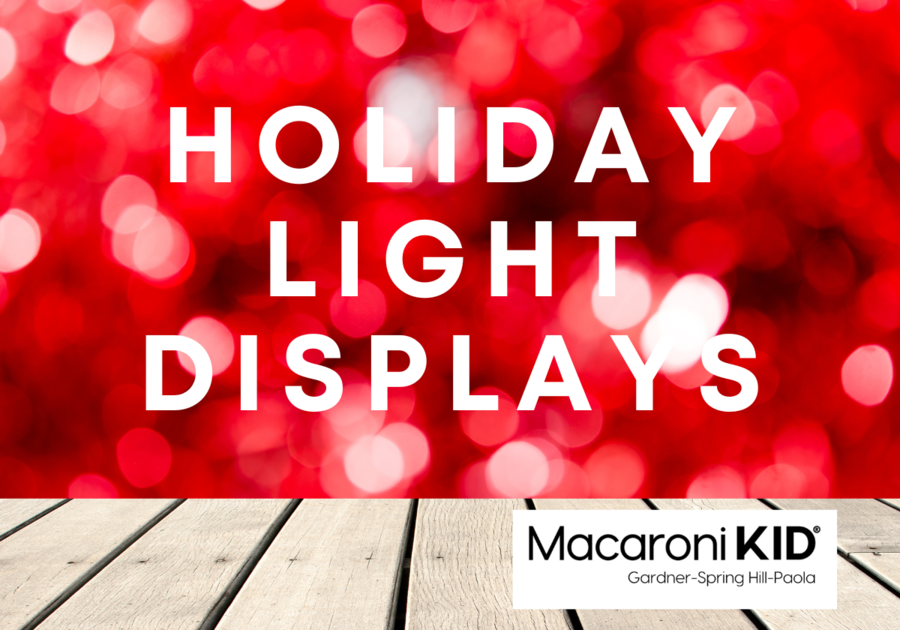Holiday Light Displays in Gardner, Spring Hill and Paola
